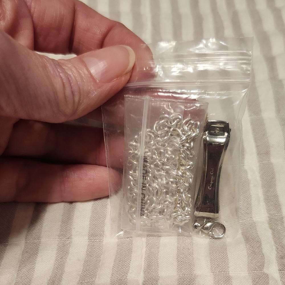 Origami Owl Laynard Clip And Chain, Silver, Brand New
